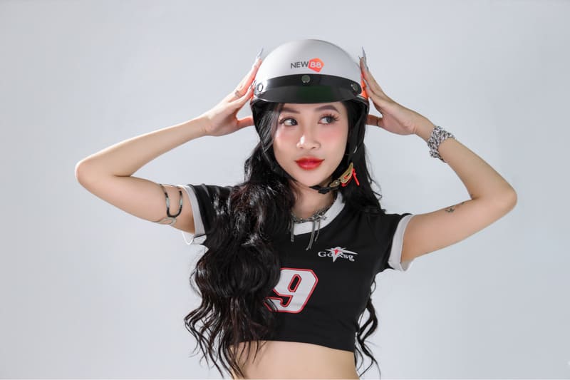 NEW88 VIP - Nhận Quà Tri Ân Nhân Ngày Sinh Nhật 16 Mũ bảo hiểm trắng thời thượng cho Hội viên chỉ cần từ VIP 1