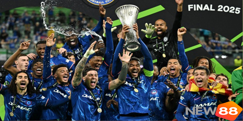 HLV Maresca Thẳng Thắn Gạch Tên Chelsea Khỏi Cuộc Đua Premier League 5 HLV Maresca dẫn dắt Chelsea tại Premier League